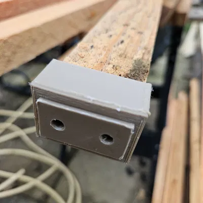 Khuôn dẫn hướng khoan lỗ cho thanh gỗ lợp mái