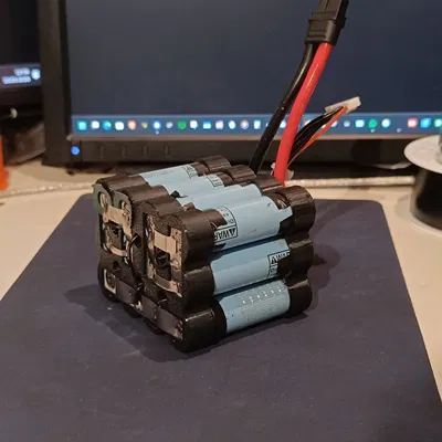 Khay giữ pin 18650 6S2P