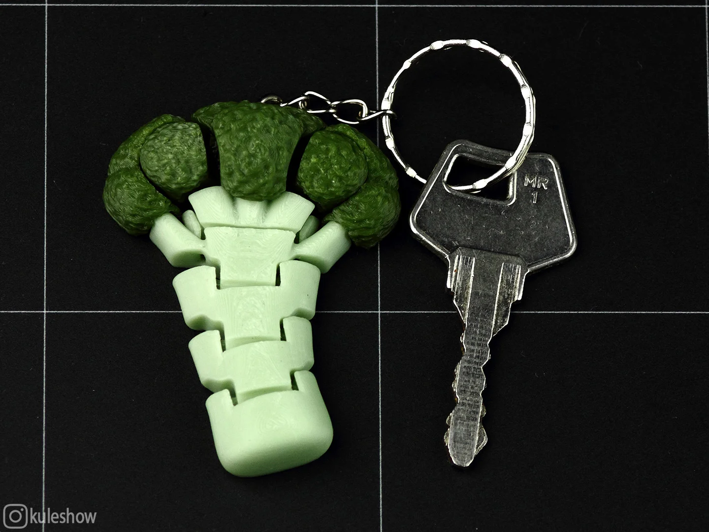 Móc khóa bông cải xanh (Broccoli) linh hoạt 1