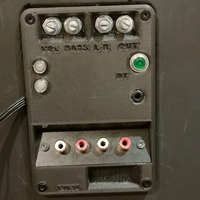 Loa Active 2 Way 5-inch Thiết kế mô-đun