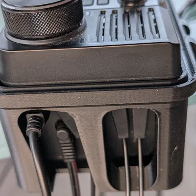 Hộp bảo vệ cứng cáp cho Icom IC-705 - Phiên bản Open Frame