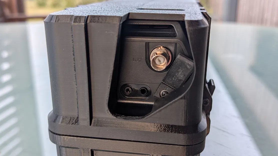 Hộp bảo vệ cứng cáp cho Icom IC-705 - Phiên bản Open Frame - Image 7