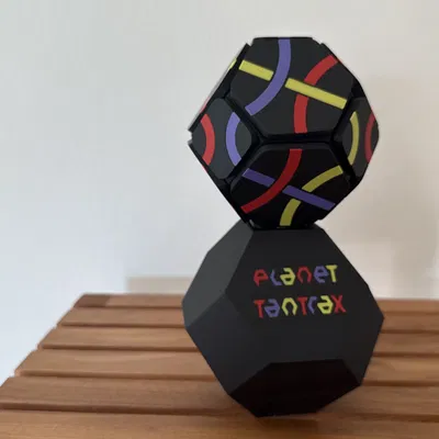 Planet Tantrax - Trò chơi xếp hình 2D trên khối 3D