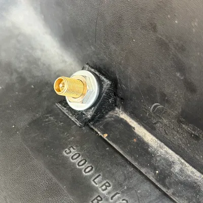 Bộ Gắn Van Khí Nén Hệ Thống Treo Ram 1500 (Không Cần Khoan)