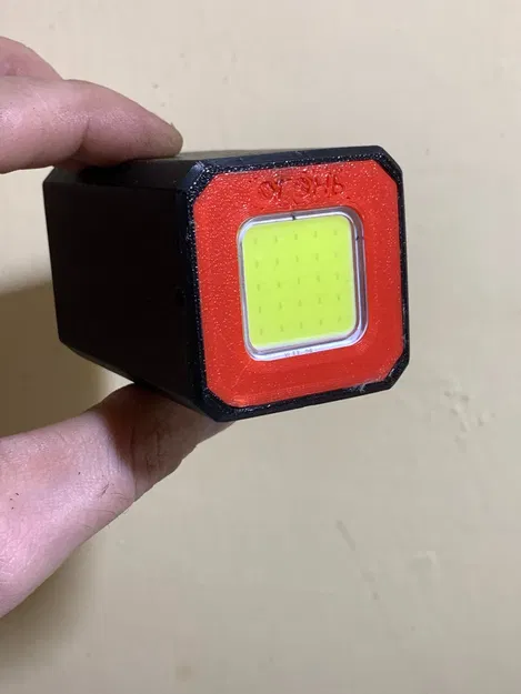 Vỏ Đèn Pin Tự Chế - Image 1