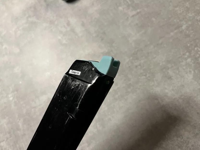 Ngàm giữ đạn (mag lips) cho hộp tiếp đạn 50 viên APS của AAP01 - Image 1