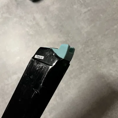 Ngàm giữ đạn (mag lips) cho hộp tiếp đạn 50 viên APS của AAP01