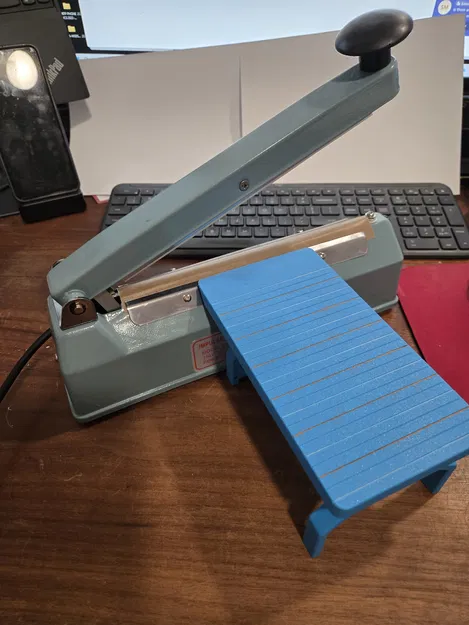 Bàn Hỗ Trợ Hàn Nhiệt Cho Bánh/Túi Thực Phẩm - Cao 3.375 inch - Image 1