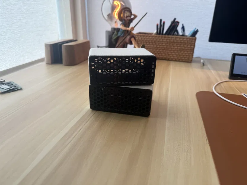 Vỏ hộp Wyoming Satellite Speaker (Raspberry Pi Zero 2 W + ReSpeaker 2 Mic HAT) - Image 9