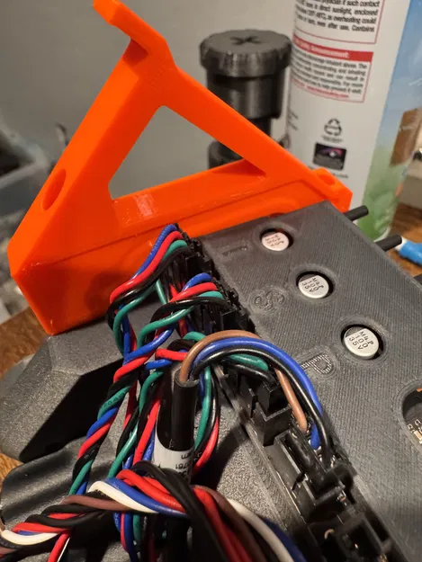 Chân đế đảo ngược để gắn Ultimulti MMU3 vào sàn Coreboxx - Image 1