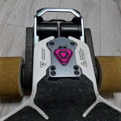 Nắp đậy cổng sạc 3D cho ván trượt điện Parsec Aero