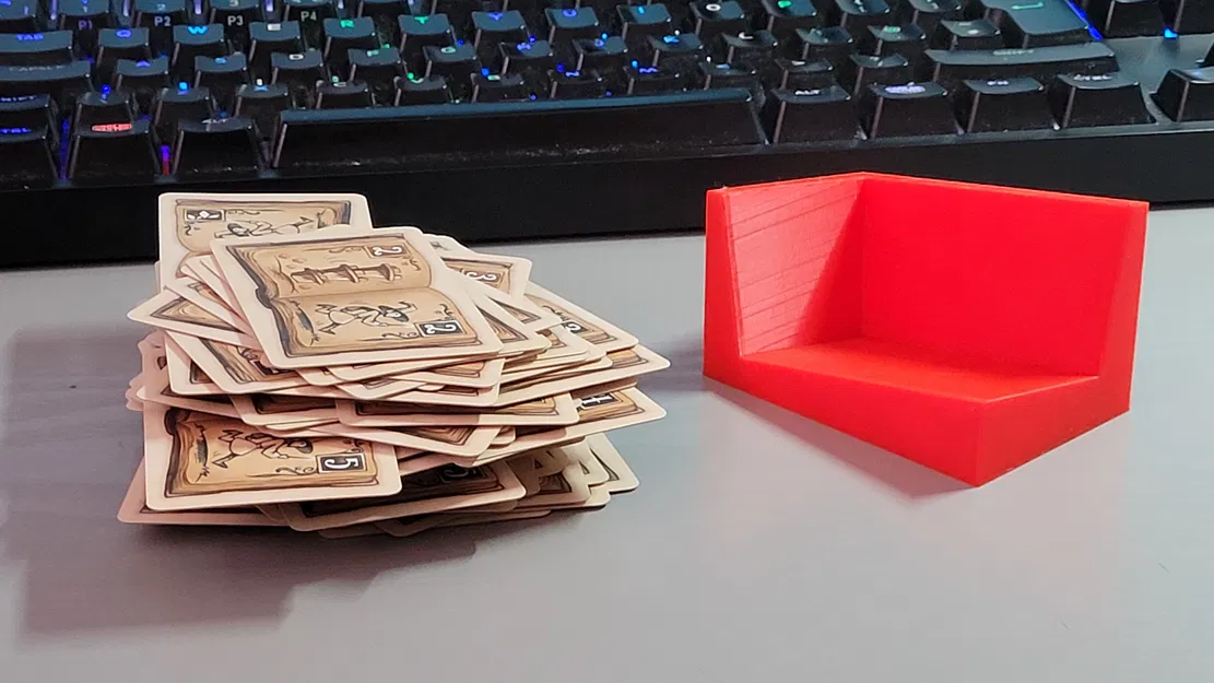 Khay đựng bài "discard pile" (chồng bài bỏ) cho game - Image 2