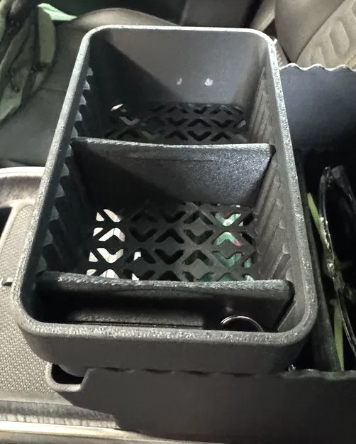 Khay Đựng Đồ Center Console Cho Rivian (Rivian Center Console Organizer) - Image 6