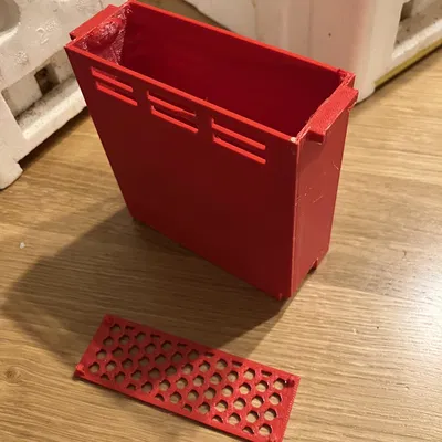 Máng ăn cho thùng nuôi ong mini (Mini-nuc bee hive feeder)