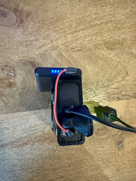 Bộ kẹp chân đế QMX dùng với pin dự phòng Nitecore NB5000 Air - VE7ZAX - Image 3