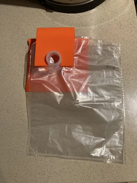 Giá đỡ chai nước táo (Apple Cider Bottle Holder) - Image 2