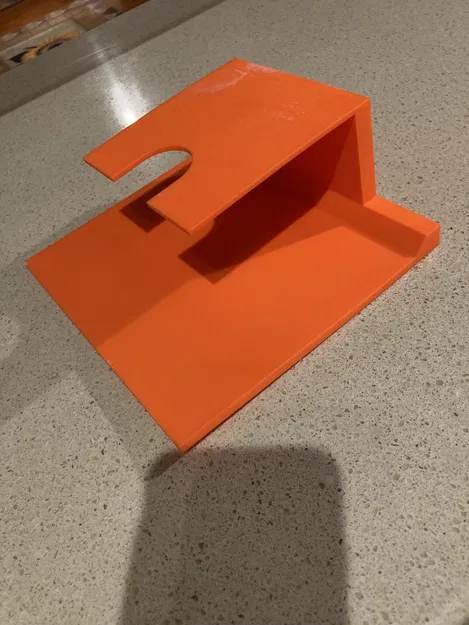 Giá đỡ chai nước táo (Apple Cider Bottle Holder) - Image 3