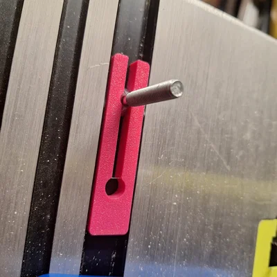 Thanh trượt cố định (Feather Board Holder) cho máy cưa vòng Ryobi