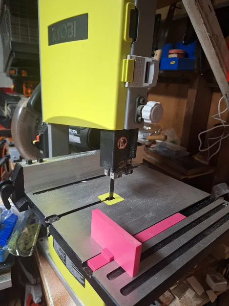 Thước đo góc (miter guide) cho máy cưa vòng Ryobi - Image 1