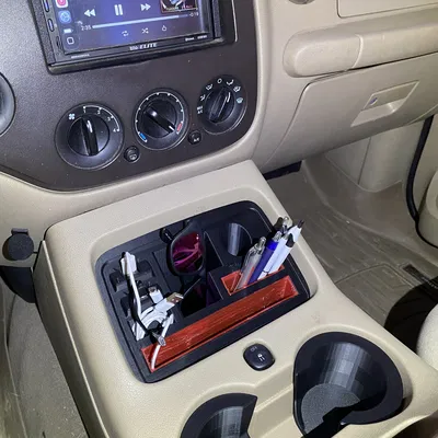 Miếng ốp bảng điều khiển trung tâm cho Ford Expedition thế hệ 2