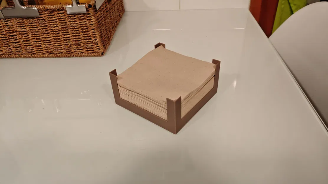 Hộp đựng khăn giấy ăn - Image 1