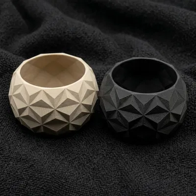Cốc đựng bút và bình hoa trang trí họa tiết hình học 3D