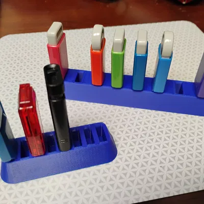 Khay Đựng USB Để Bàn Tiện Dụng: Phiên Bản 10 và 20 Khe Cắm