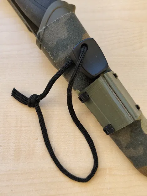 Giá đỡ thanh đánh lửa cho dao Mora Companion - Image 1