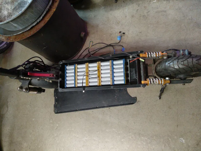 Khung giữ khối pin 12S 21700 - Image 3