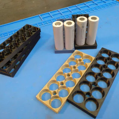 Khung giữ khối pin 12S 21700