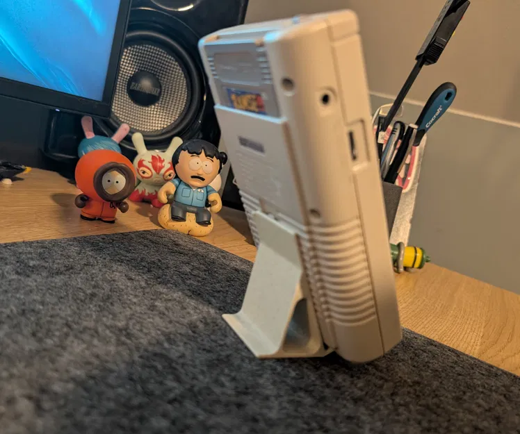 Chân đế in 3D tối giản cho máy chơi game Nintendo Gameboy - Image 1