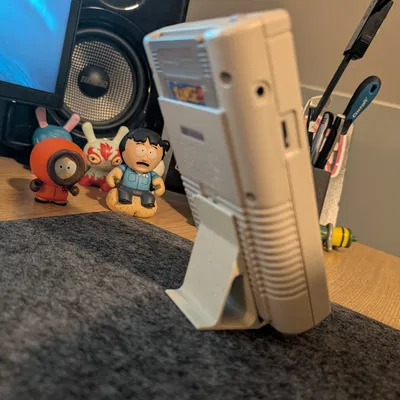 Chân đế in 3D tối giản cho máy chơi game Nintendo Gameboy