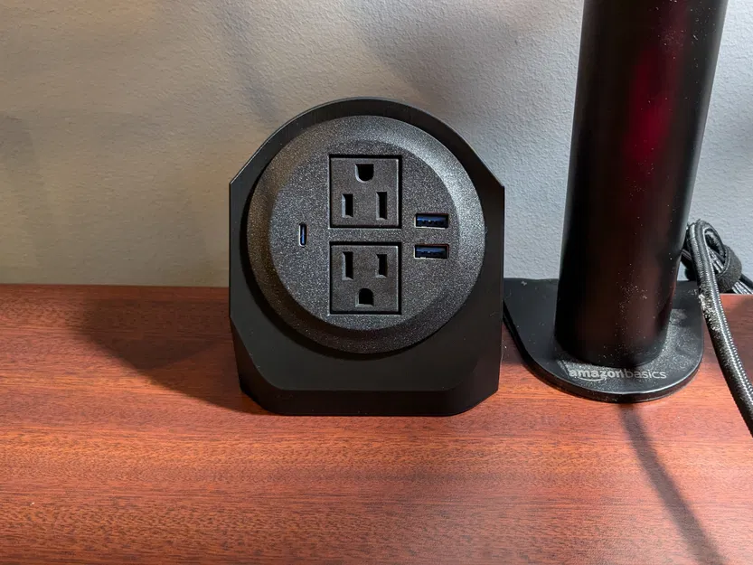 Giá đỡ ổ cắm điện để bàn (Desktop Power Bracket) - Image 1
