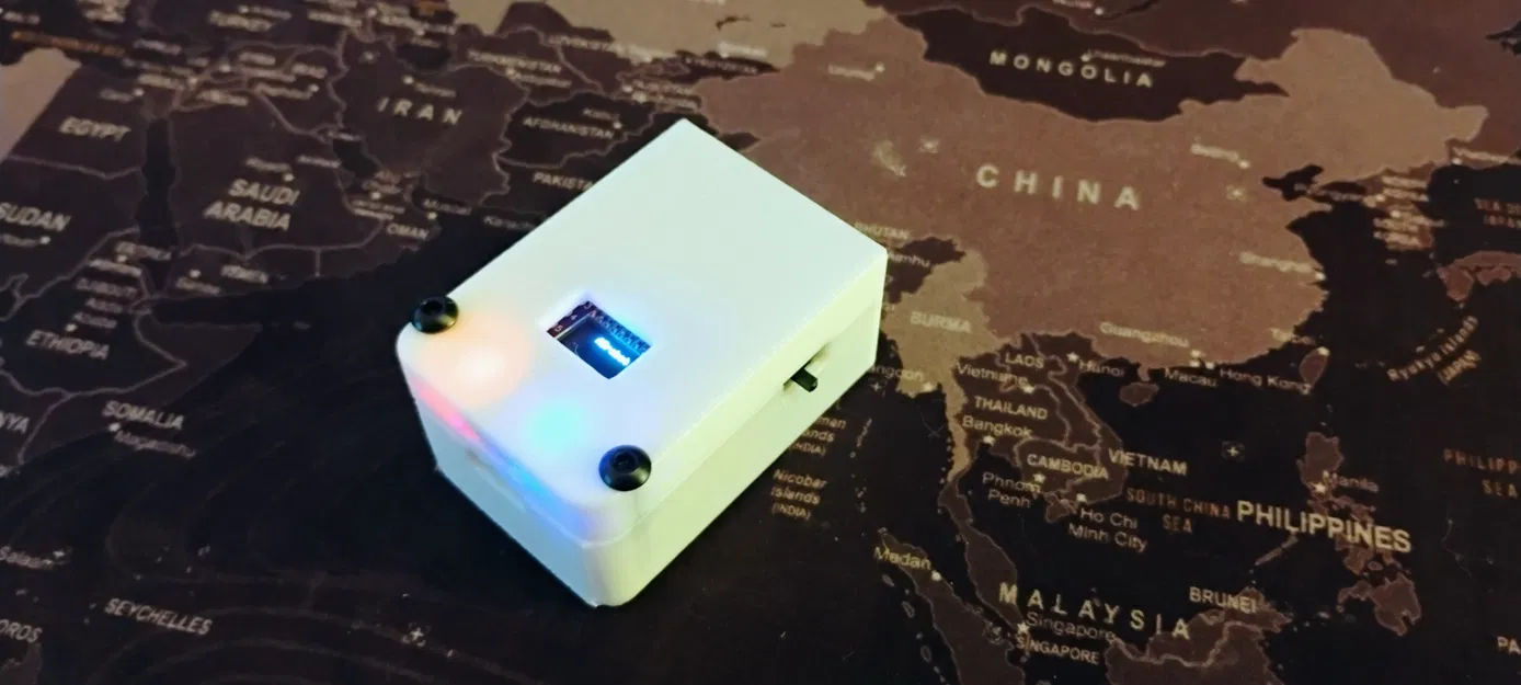 Vỏ máy in 3D cho thiết bị cầm tay ESP32 OLED siêu nhỏ - Image 1