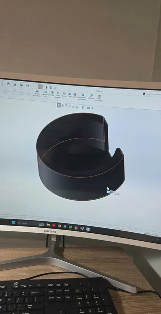 Adapter giữ lon Redbull 8.4/12oz cho hộc để ly C4 Corvette - Image 2