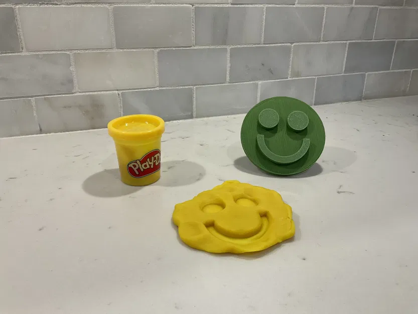 Con dấu mặt cười (Smiley Stamp) - Phụ kiện đất nặn cho bé - Image 1