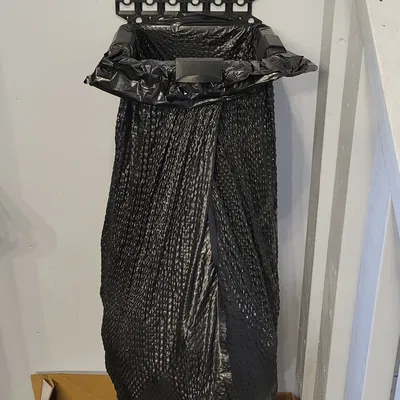 Khung treo túi rác GOEWS thông minh - Phụ kiện in 3D tiện lợi