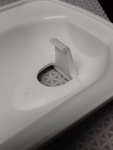 Miếng kẹp sửa cửa ngăn lọc nước tủ lạnh Whirlpool - Image 2