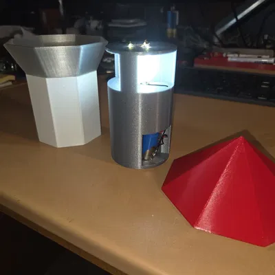 Mô hình ngọn hải đăng / đèn tín hiệu ven biển tí hon