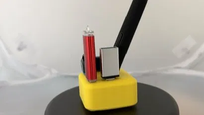 Khay Đựng USB và Bút Cảm Ứng Tối Giản Cho Bàn Làm Việc - Image 3