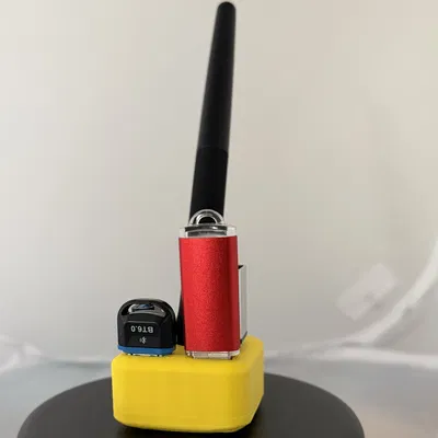 Khay Đựng USB và Bút Cảm Ứng Tối Giản Cho Bàn Làm Việc