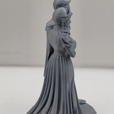 Tượng Cặp Đôi Hoàng Gia – Tuyệt Tác Điêu Khắc Lãng Mạn Kiểu Bridgerton