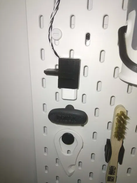 Giá đỡ cảm biến gia tốc (accelerometer) cho bảng treo IKEA Skadis - Image 1