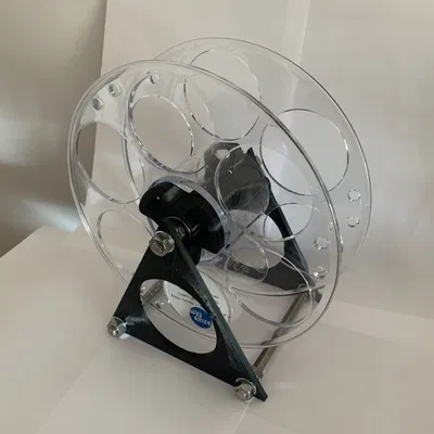 Giá đỡ cuộn nhựa lấy cảm hứng từ Bảo bối Tử thần