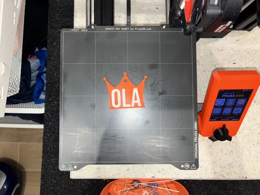 Móc khóa vương miện Ola - Thẻ tên & Phụ kiện treo túi (Không cần support, đã test trên Prusa Mini) - Image 1