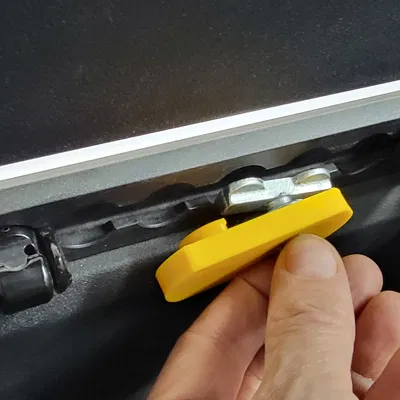 Bộ khóa Stud cho thanh L-Track (L Track Stud Lockers)