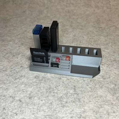 Khay 3D tiện ích đựng USB, thẻ nhớ SD và MicroSD cực gọn gàng