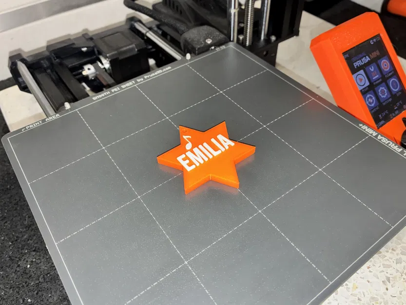 Móc khóa ngôi sao Emilia - Phụ kiện âm nhạc cá nhân hóa (Không cần support, đã test trên Prusa Mini) - Image 1