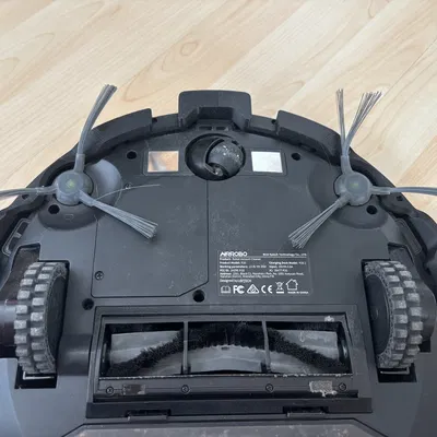 Miếng cản (Bumper) cải tiến cho robot AIRROBO P20