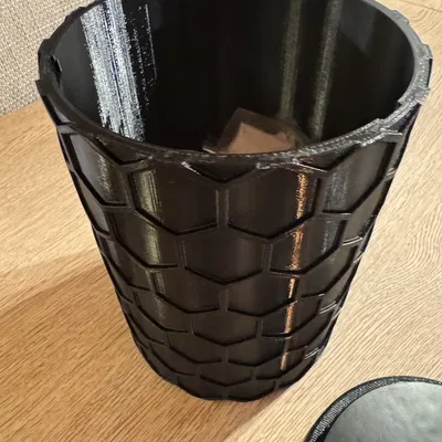 Hộp Đựng Đồ Nhóm Lửa – Nắp Vặn Họa Tiết Kim Cương